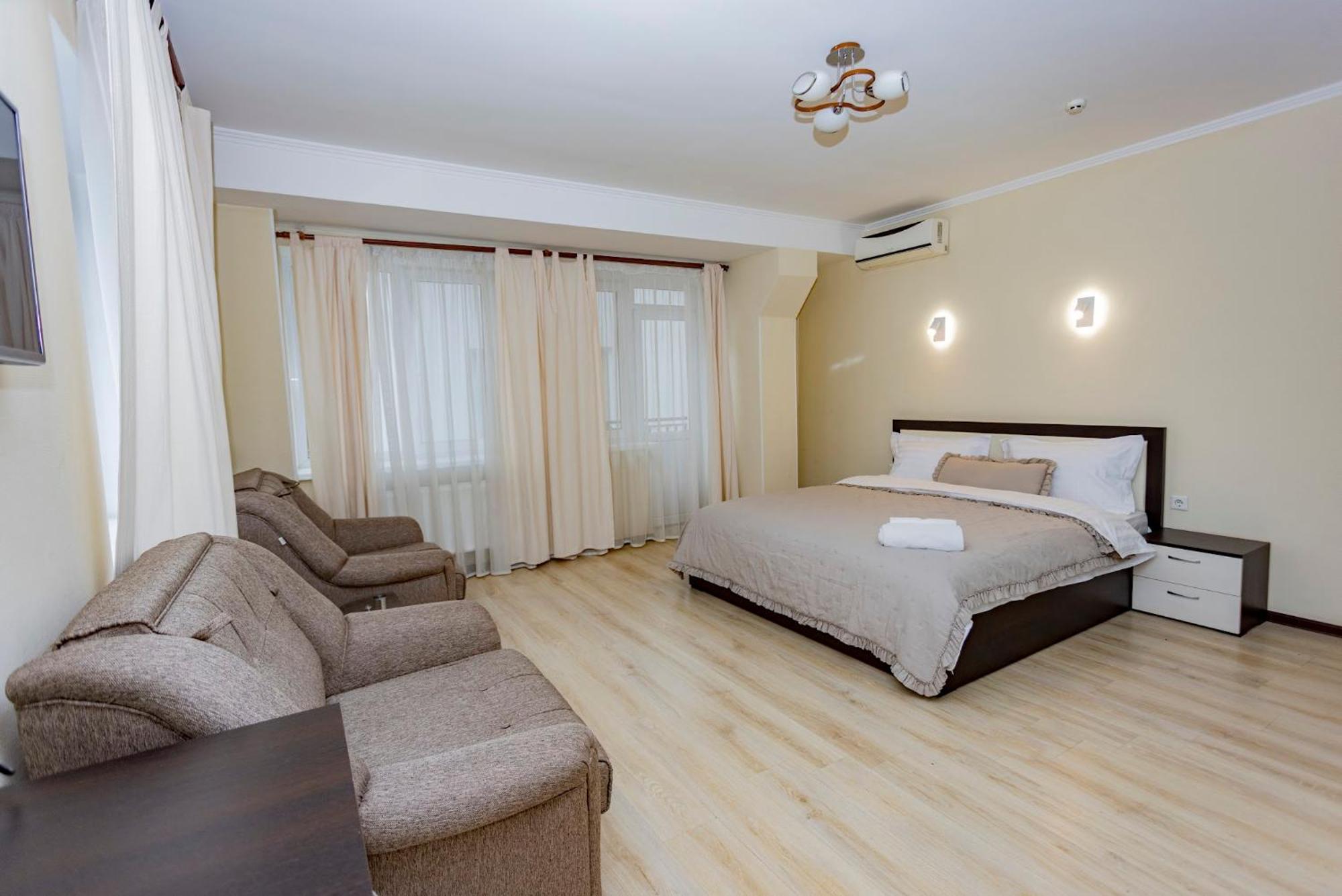Lolo Hotel 基希讷乌 外观 照片
