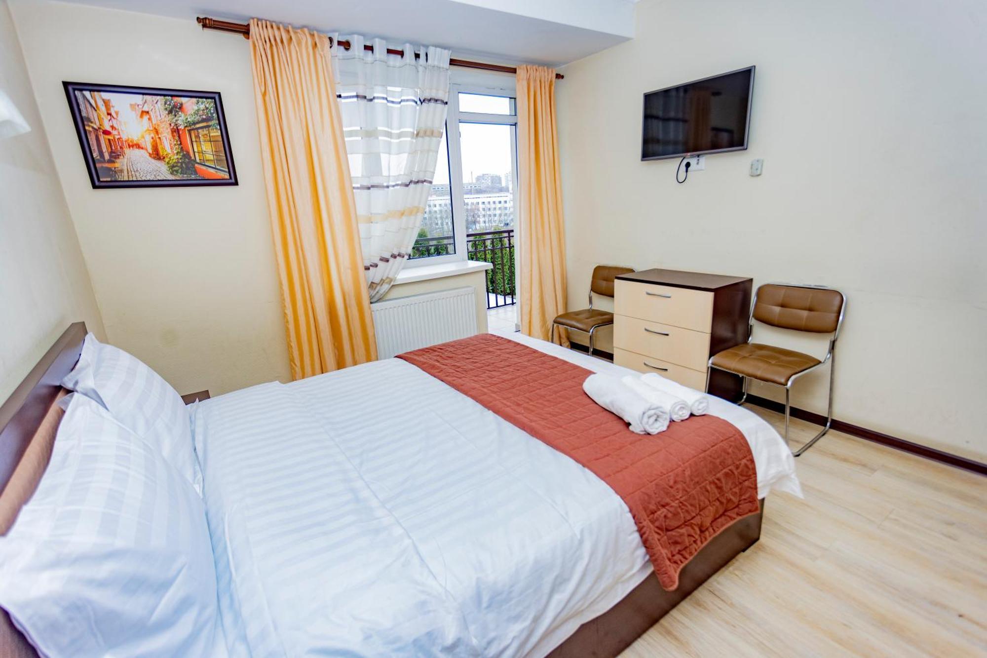 Lolo Hotel 基希讷乌 外观 照片