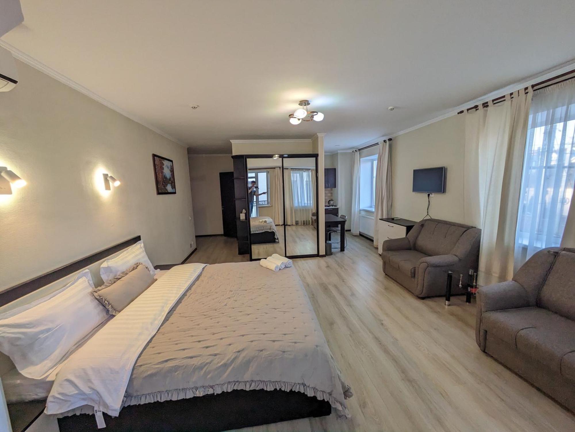 Lolo Hotel 基希讷乌 客房 照片