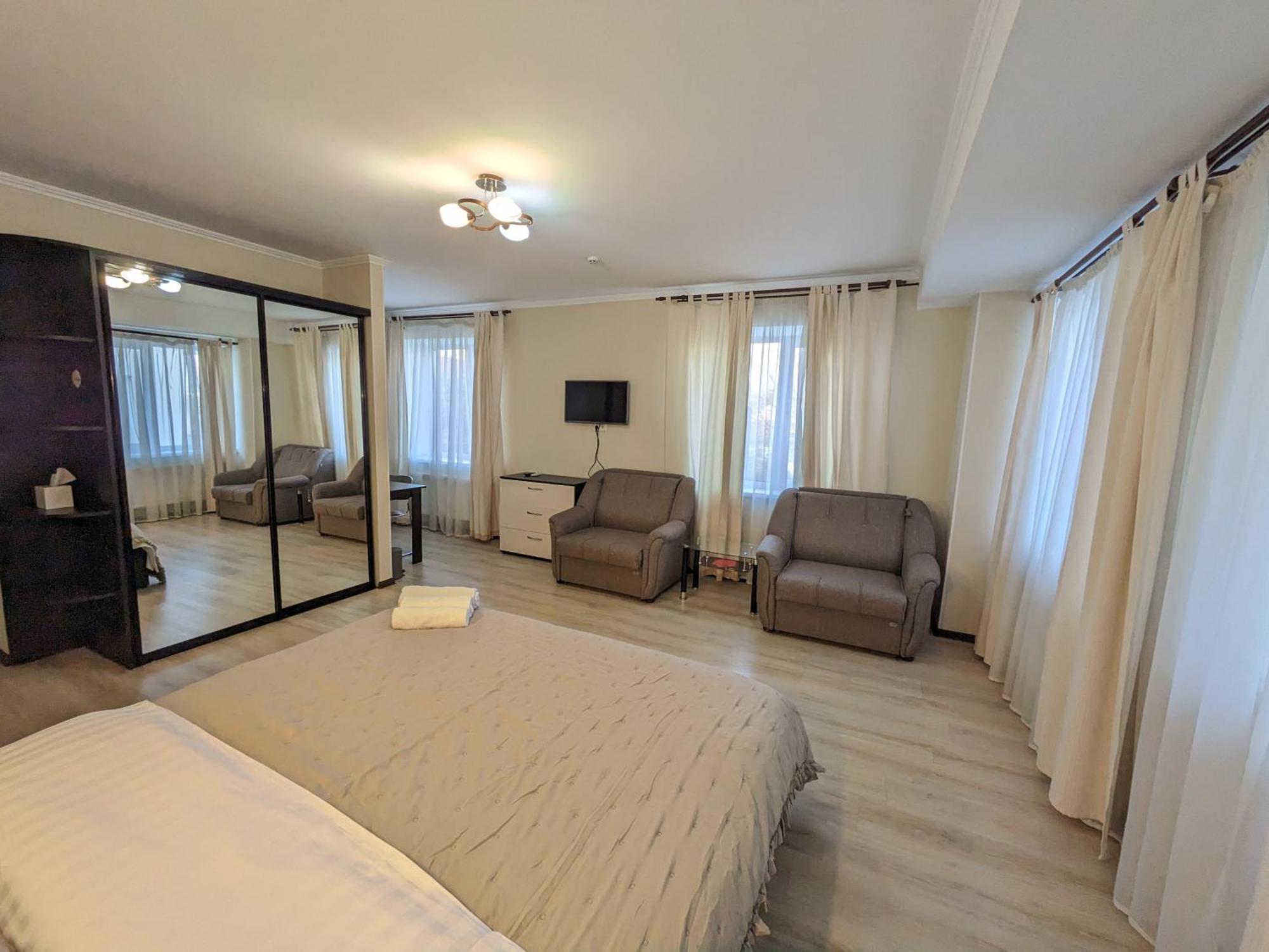 Lolo Hotel 基希讷乌 客房 照片